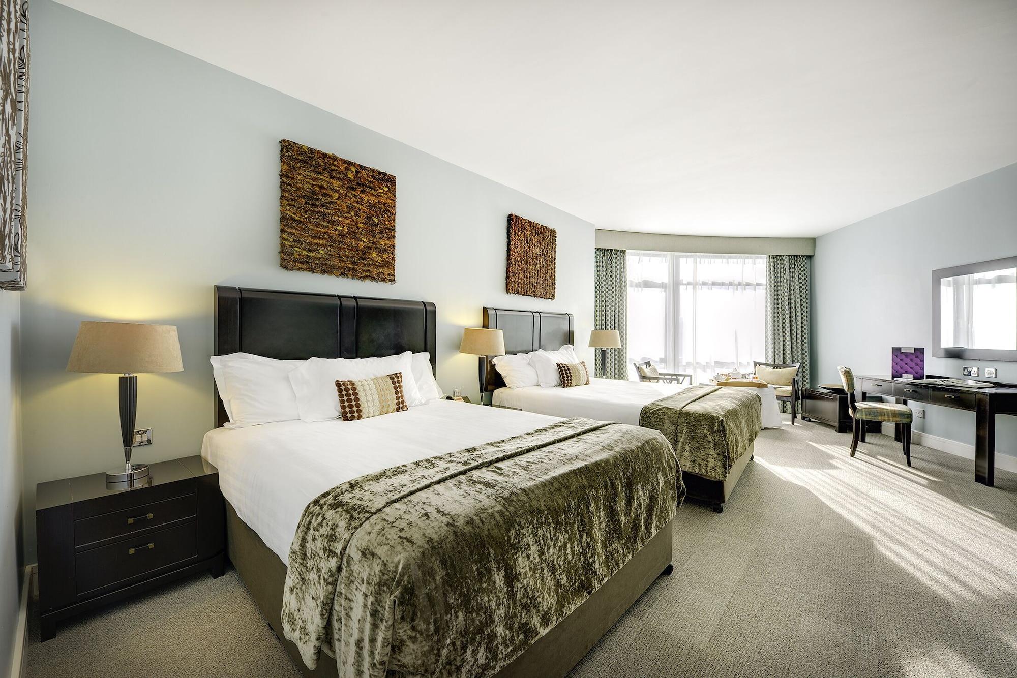 Cork International Hotel Екстериор снимка