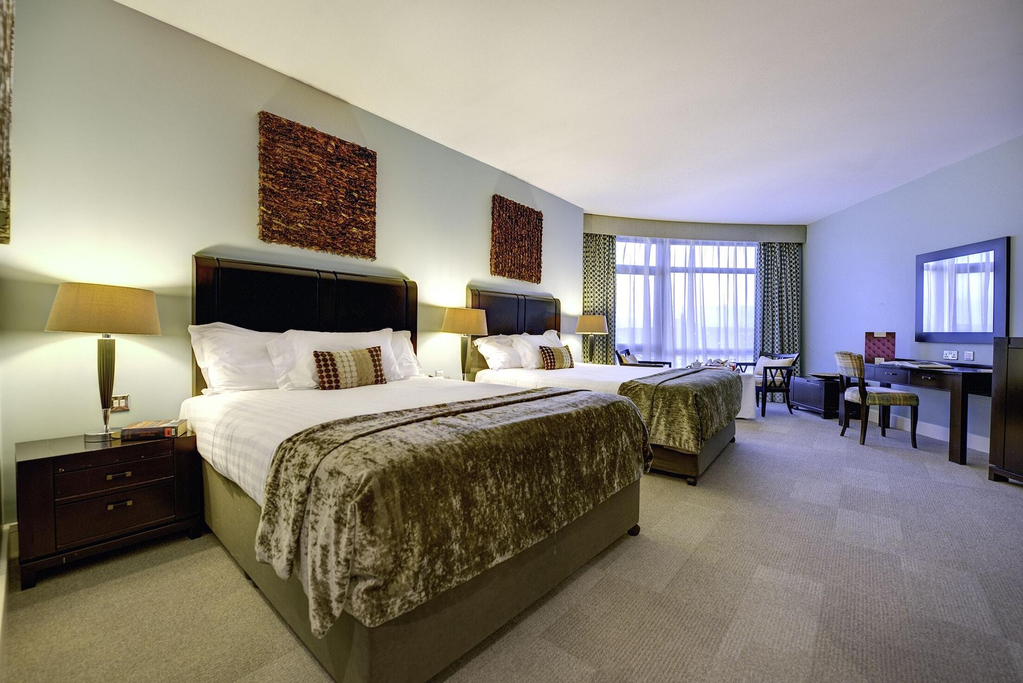 Cork International Hotel Екстериор снимка