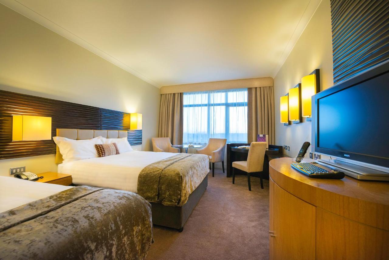 Cork International Hotel Екстериор снимка